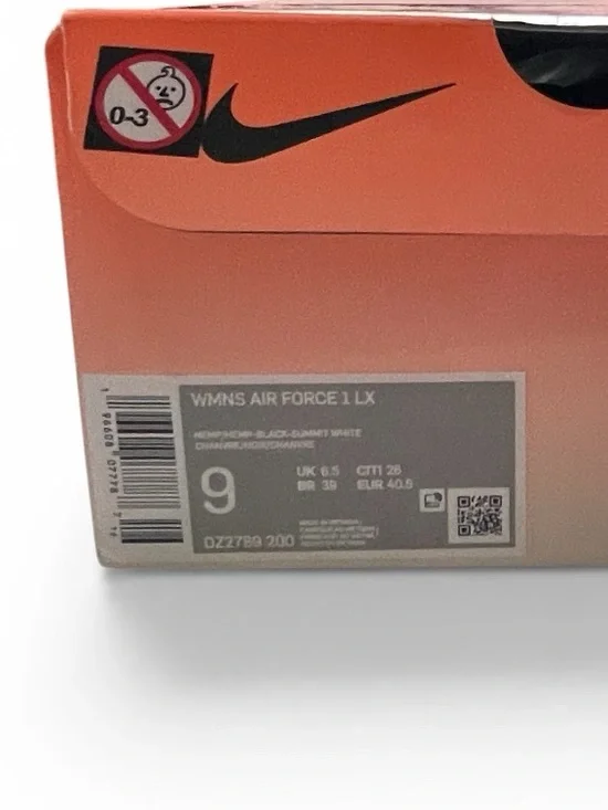 Nike Low-Top WINS AIR FORCE 1 LX Sneakers limited edition United in Victory W 9 - Picture 13 of 14